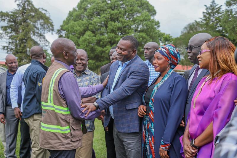 File image of President Ruto and Rashid Echesa.
